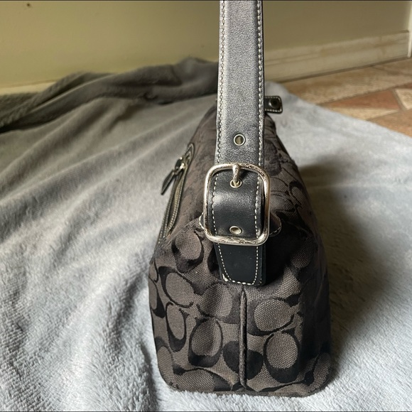 Authentic Coach Handbag - Picture 3 of 13